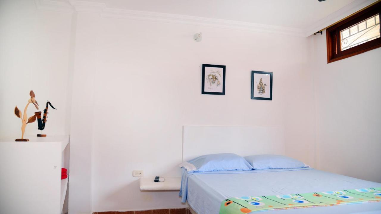 Hostal Dumbira Таганга Экстерьер фото