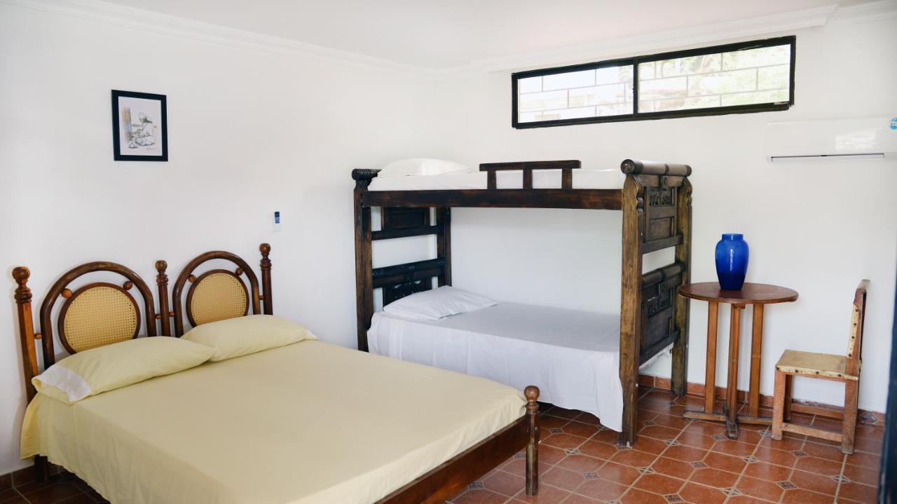 Hostal Dumbira Таганга Экстерьер фото